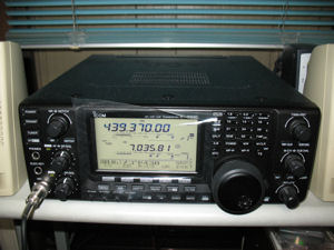 ICOM IC-9100M (1): なにかな on Blog